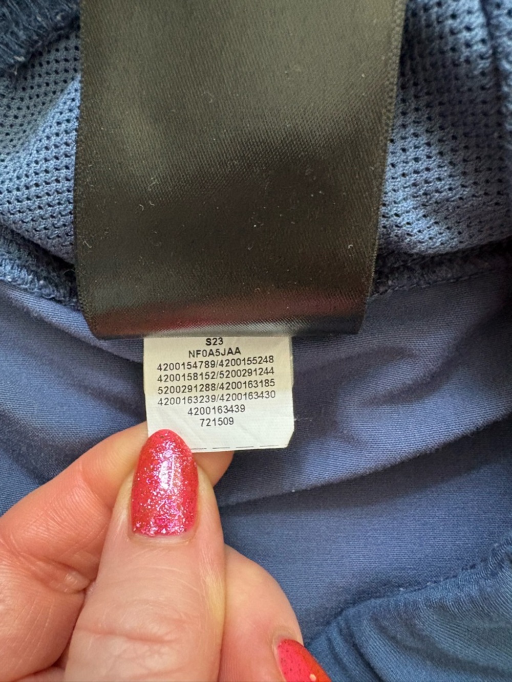 The North Face Classic V Ankle Jogger Pants Hiking Blue - Picture 9 of 14